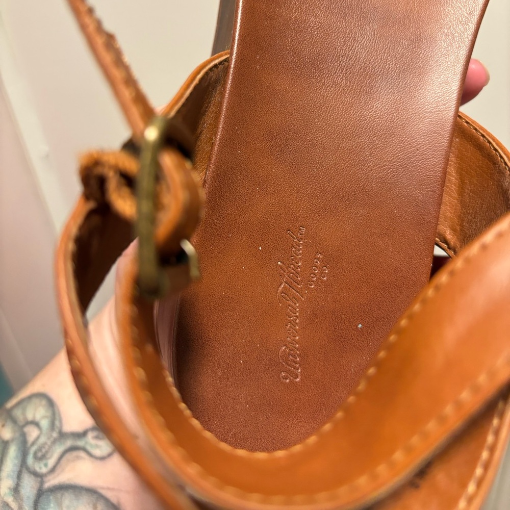 Women's Universal Thread Cognac Brown Platform Sandal - Picture 7 of 7